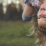 Gesundheitstag Header Mädchen haare